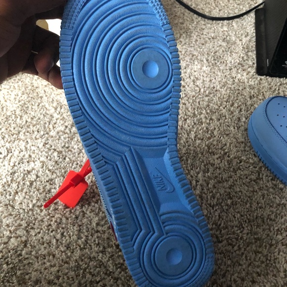 Never been worn once (no shoe box ) i keep all my shoes in containers - Picture 4 of 6